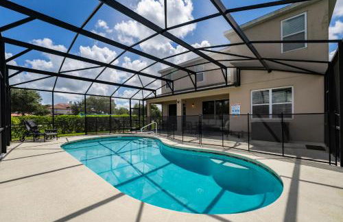 Modern 5BD, 4BA pool home in a golf resort community of Providence - Foto 1