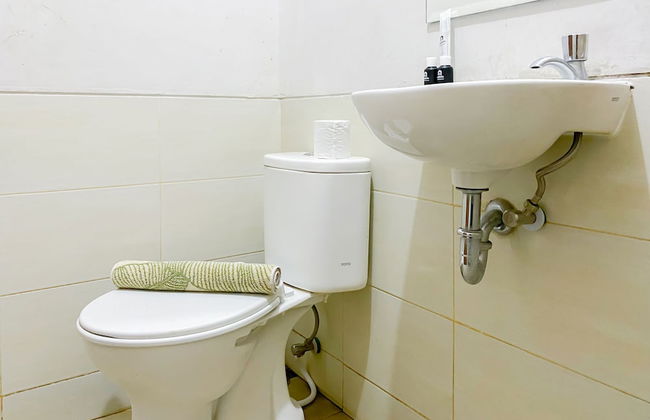 Minimalist And Cozy Studio Transpark Juanda Bekasi Timur Apartment - Foto 16