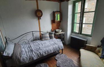 Ancient House in Village Centre - Foto 27