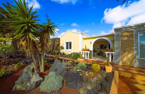 Villa MADORA - private pool, amazing garden, sea view, quiet location - Foto 28
