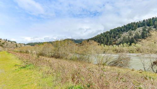 Cozy NorCal Cottage 2 Mi to Redwoods and Beaches! - Foto 2