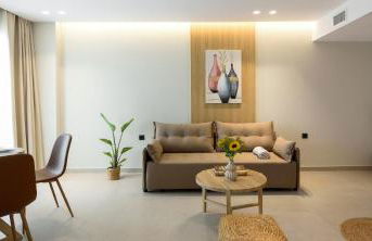 Evelio Living - Photo 32