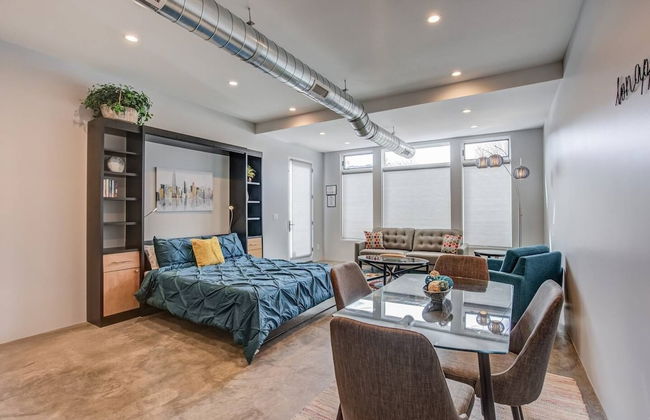 1BD Studio Downtown Close to Hiking W/ac! - Foto 11