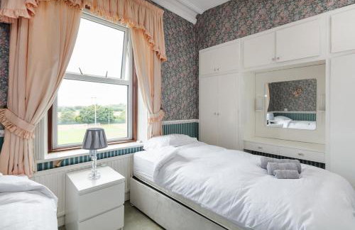 Beautiful 'Mayfield' Villa with private pool! - Foto 3