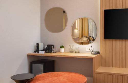 Golden Gate Luxury Rooms - Unique UNESCO Location - Photo 28