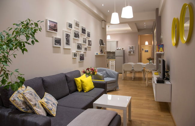 The North Tower Apartment - Photo 26