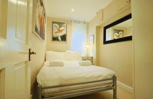 Elliston two bedroom garden flat - Foto 14