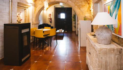 LA CASONA DE BAUTISTA 4 estrellas con piscina montanchez CACERES - Foto 3, Lobby or reception