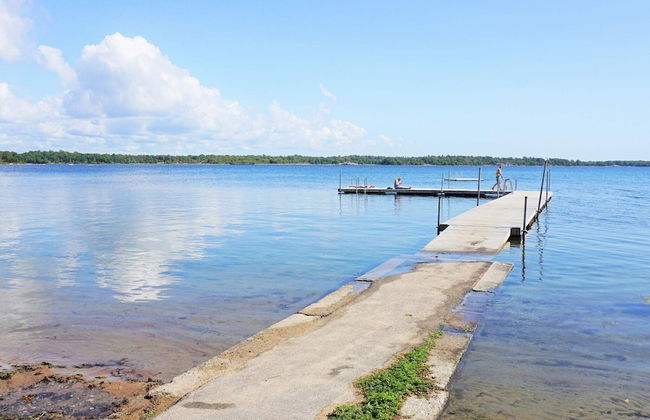 Idyllic Family Retreat Close to the Sea - Photo 32