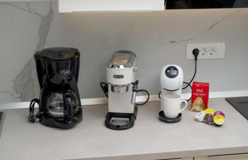 Modern Villa San Martino Heated Pool, Jacuzzi & Privacy - Foto 10