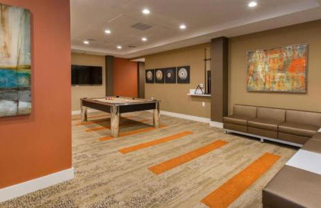 LALAs House- 1br with Free Parking, Pool and Sauna - Foto 2