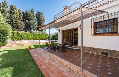 Villa con piscina en Churriana - Photo 31