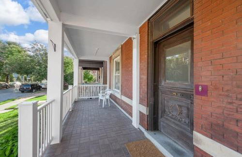 Classic 7BR CWE Home 3rd Floor Suite ABODEbucks - Foto 6