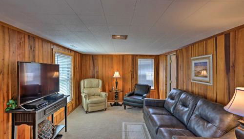 Home with Lake-View Deck by Camp Perry and Magee Marsh - Foto 2