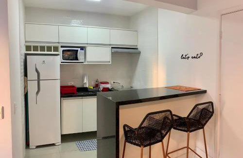 707- Apartamento Encantador, amplo e decorado, quarto, sala, cozinha, mobiliario moderno, cozinha completa com utensílios , Excelente vista da cidade e localização privelegiada no bairro Bigorrilho - Photo 18