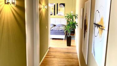 Modernes Apartment mit Balkon I 45qm I Zentrum - Foto 3