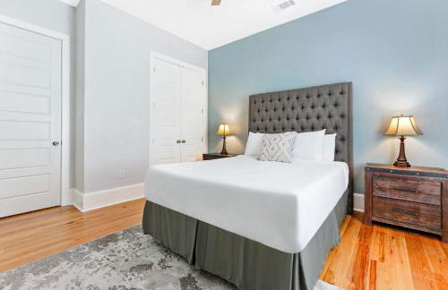 Hosteeva Amazing 4 BR Modern Condo with Balcony Near Frnch Quarter - Foto 44