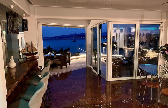 Luxurious 2-bed Seaside Apartment in Saronida - Foto 46