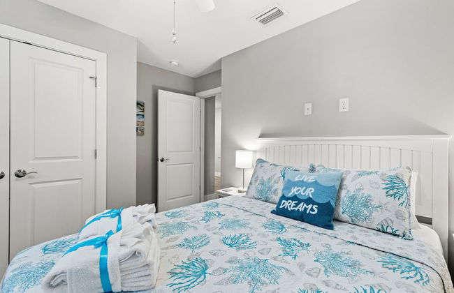 3bd, 2BA Home! Family Friendly! Close to Beach! HOT Tub! - Foto 2