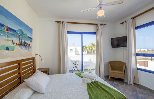 Villas Puerto Rubicon - Photo 18