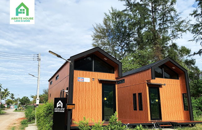 2 Tiny Houses on Koh Lanta Only 2 Minutes Walk to the Beach - Foto 35