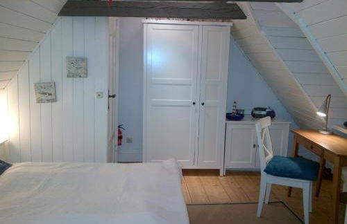 Kulturdenkmal 60 m2 HISTORISCHES BALKENHÄUSCHEN von 1749 - Foto 23