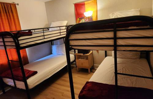 Beautiful 2-Bedroom Condo Near Universal and other Orlando Attractions, King Bed & Wi-Fi - Foto 21