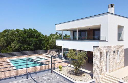 New VILLA TIHI OTOK near the beach - Photo 6