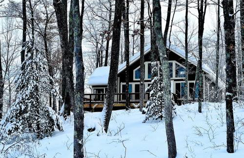 Group Lake Cabin with Ping Pong Table Loaded with Kayaks in Wisconsin - Foto 51