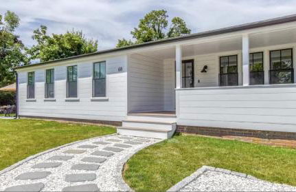 Renovated kitchen less than 2 miles to Beach! - Foto 10