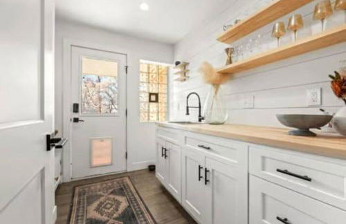 West Denver Radiance Light and Bright 3BR retreat - Foto 9