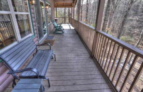 Luxury Cabin Sleeps 8 with creekside fire pit near Helen GA - Foto 34