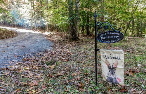 Brand New Build Luxury Mountain Chalet with Hot tub, pool, Game Room, Premium features - Foto 31