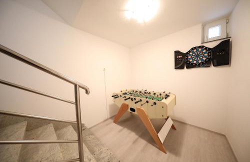 Villa Pino with Pool, Sauna & Jacuzzi - Foto 74