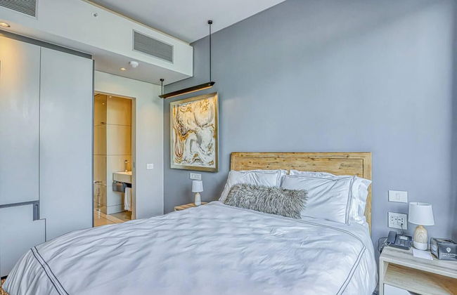 Luxury 1 Bed Apartment at The Capital on the Park - Photo 3