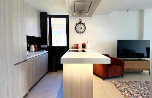 Modern Holiday Apartments - Photo 6