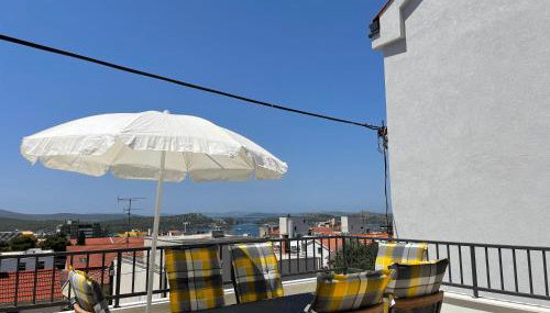 Apartment Simaris - spacious with terrace and sea view - Foto 4