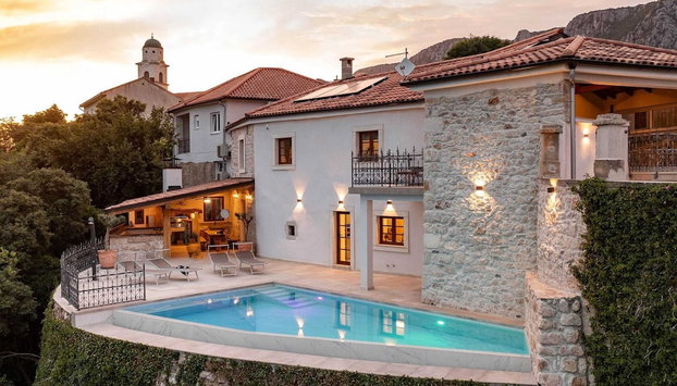 Amazing Villa With Pool, Wellness and Stunning View - Foto 2, Imagem principal