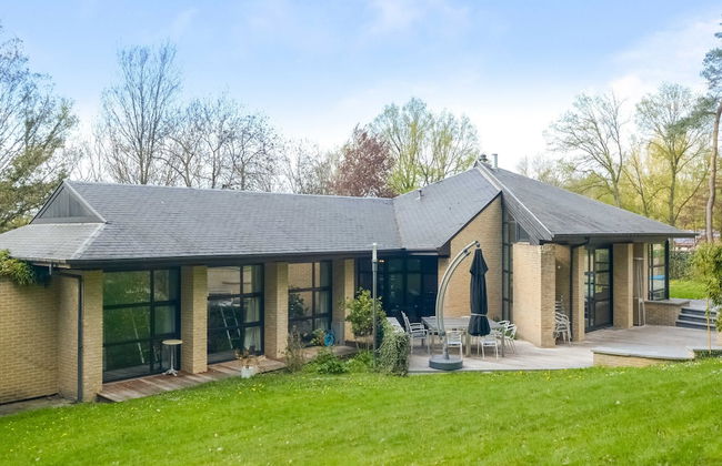 Picturesque Villa With Swimming Pool - Foto 37