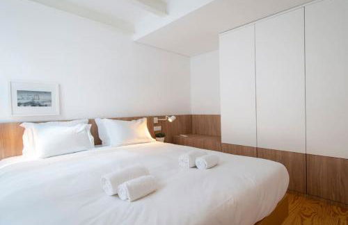 Liberdade Stylish Attic Apt with AC and City View - Photo 7
