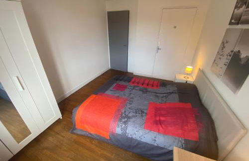 Fabuleux T3 climatisé de 85 m2, situé au calme avec grand parking gratuit privé ,Fibre wifi - Foto 16