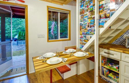 Adorable A-Frame Cabin, Steps to Lake Cushman! - Foto 5