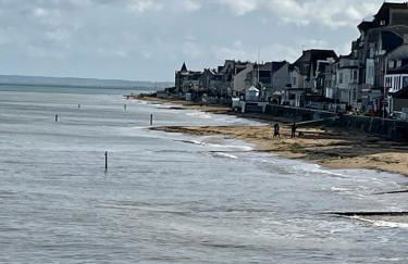 Saint-Aubin-Sur-Mer: Bel appartement traversant - Foto 17