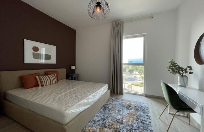 Exquisite Apt on Yas Island cls to ALL Attractions - Photo 6