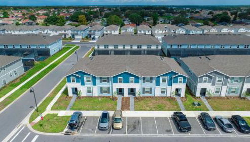 Brand New! Windsor Island 5BR Cozy Home Wpool/spa - Foto 5, Other