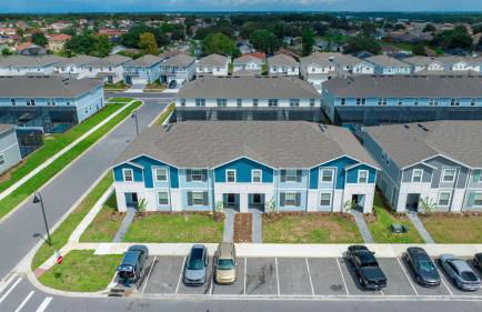 Brand New! Windsor Island 5BR Cozy Home Wpool/spa - Foto 5