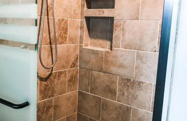 Entire House in the Heart of NW AR with Office Space - Foto 35