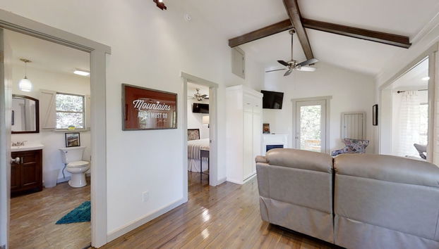 Happy Camper 1 Bedroom Cottage by RedAwning - Foto 2, Habitación