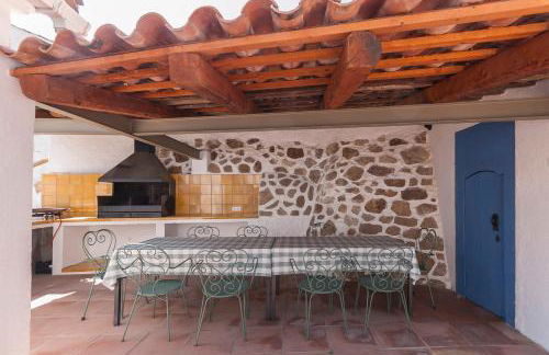 Let's Holidays 7 Xemeneies house - Foto 19