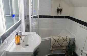 Brynglas Cottage with Hot Tub, Anglesey. - Foto 46